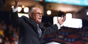 Giuliani Says Assange Should Not Be Prosecuted &ndash; Consortiumnews