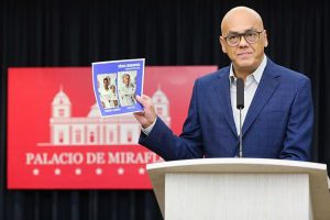 Venezuelan Gov&rsquo;t Presents Evidence of Alleged Opposition Paramilitary Plot  Venezuelanalysis.com