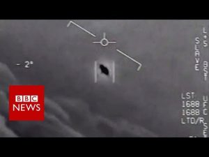 UFO spotted by US fighter jet pilots, new footage reveals - BBC News - YouTube