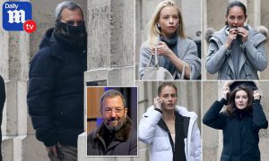 Netanyahu challenger Ehud Barak hides his face as he enters entering Jeffrey Epstein's mansion  Daily Mail Online